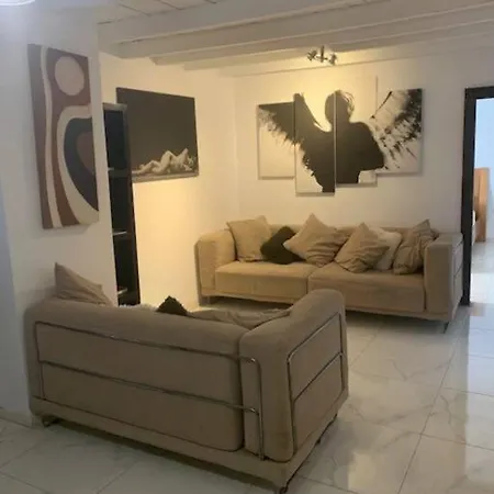 Laokoontos 16 Apartment