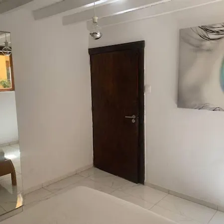 Laokoontos 16 Apartman