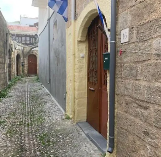 Laokoontos 16 * עיר רודוס